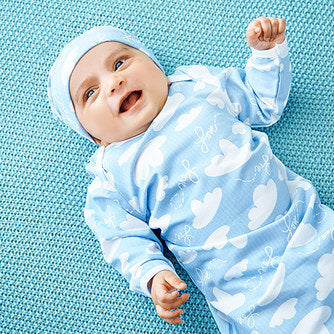 Baby gown in soft bamboo fabric with clouds and love written