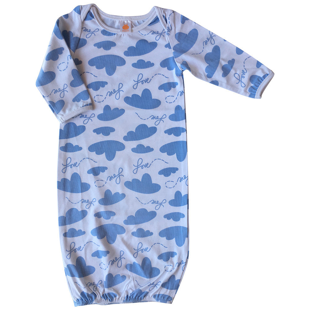 Baby gown in soft bamboo fabric with clouds and love written