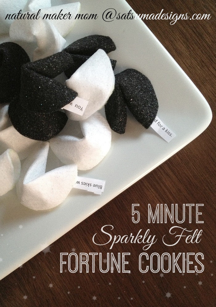 5 Minute Sparkly Felt Fortune Cookies